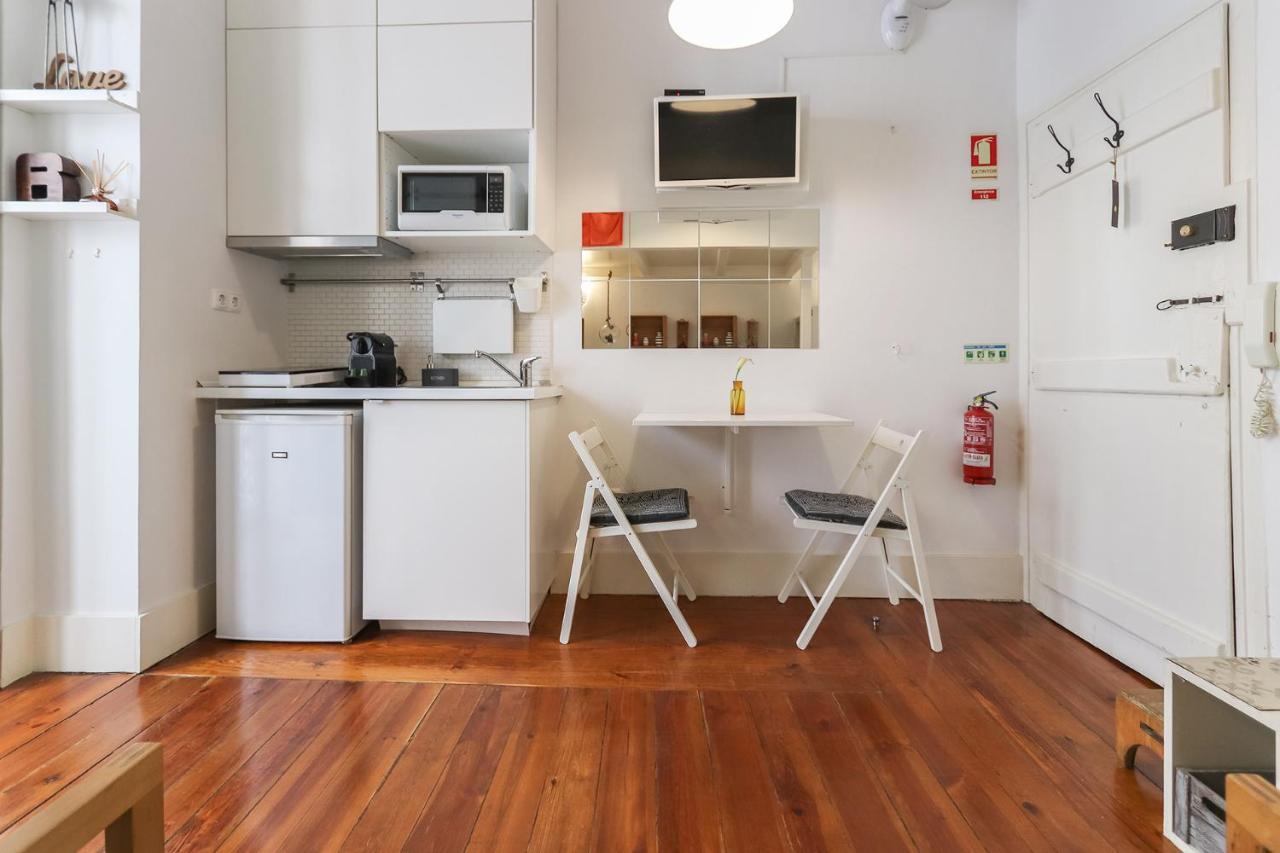Santos Tiny Studio By Homing ลิสบอน ภายนอก รูปภาพ