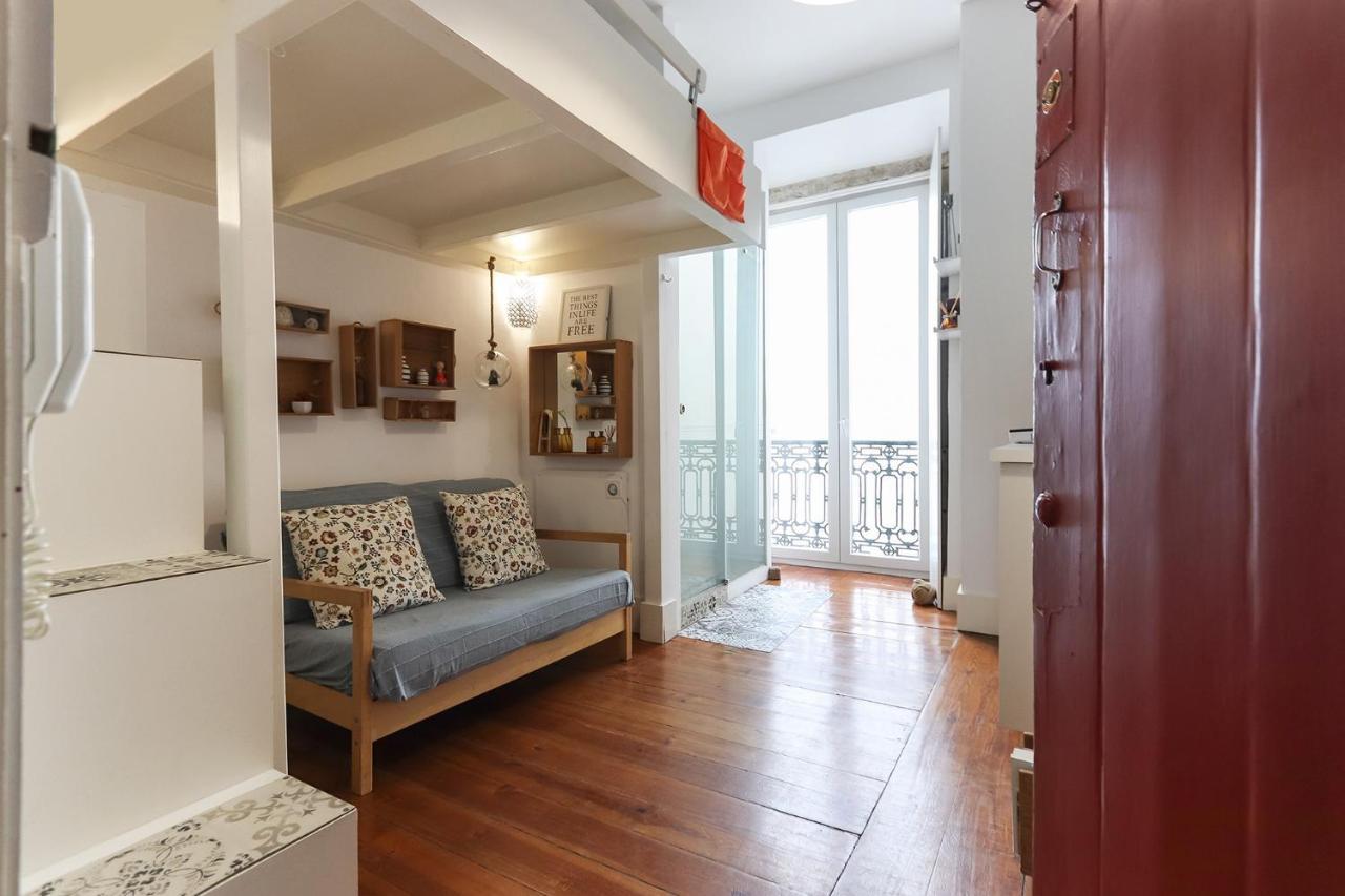 Santos Tiny Studio By Homing ลิสบอน ภายนอก รูปภาพ
